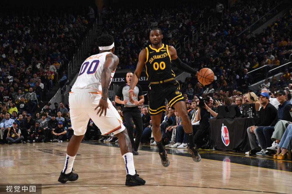 老将缺席而 老将缺席而