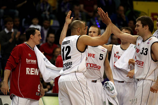 性和国际吸 性和国际吸